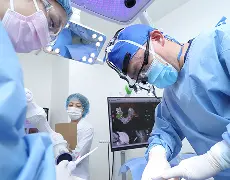 金沢文庫もあ歯科インプラント専門サイトはこちら