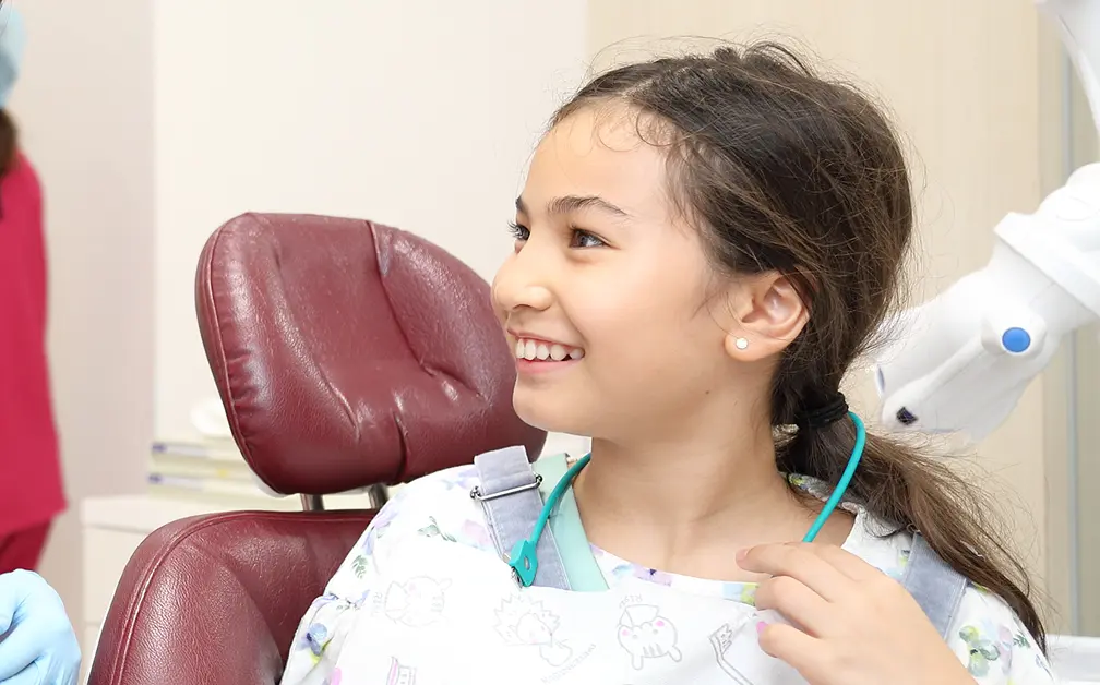 小児矯正をした子供の写真